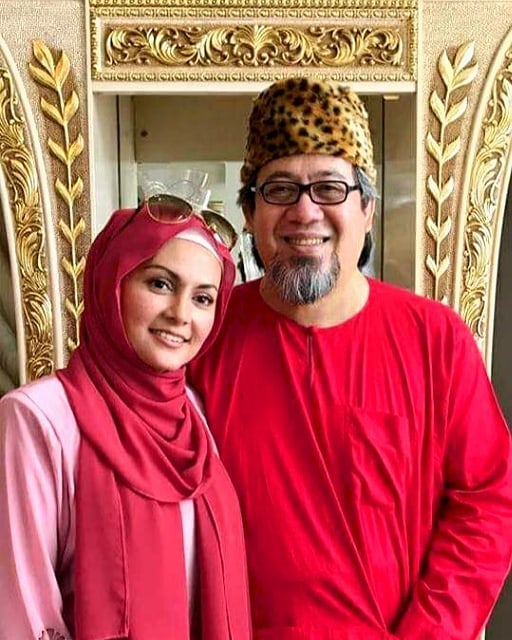 Selamat Hari Raya Abe Mus Seronok Tengok Isteri Dan Anak Anak Abe Netizen Oren Laici